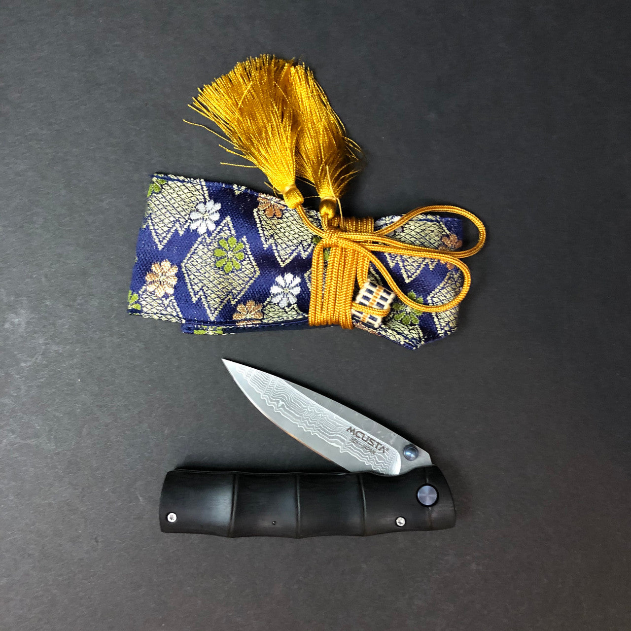 MCUSTA | Shinra Emotion | Take | Black Pakka