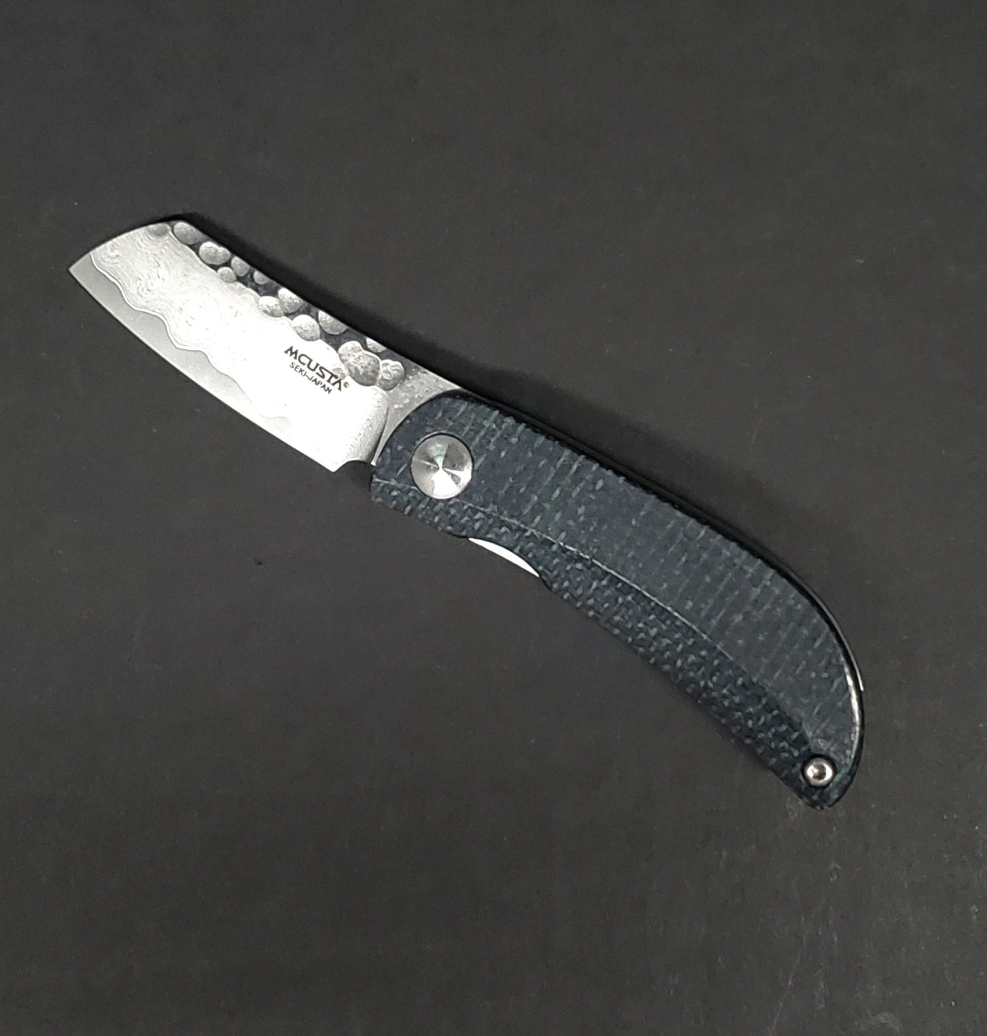 MCUSTA | Petit | Navy Micarta - Coutelier