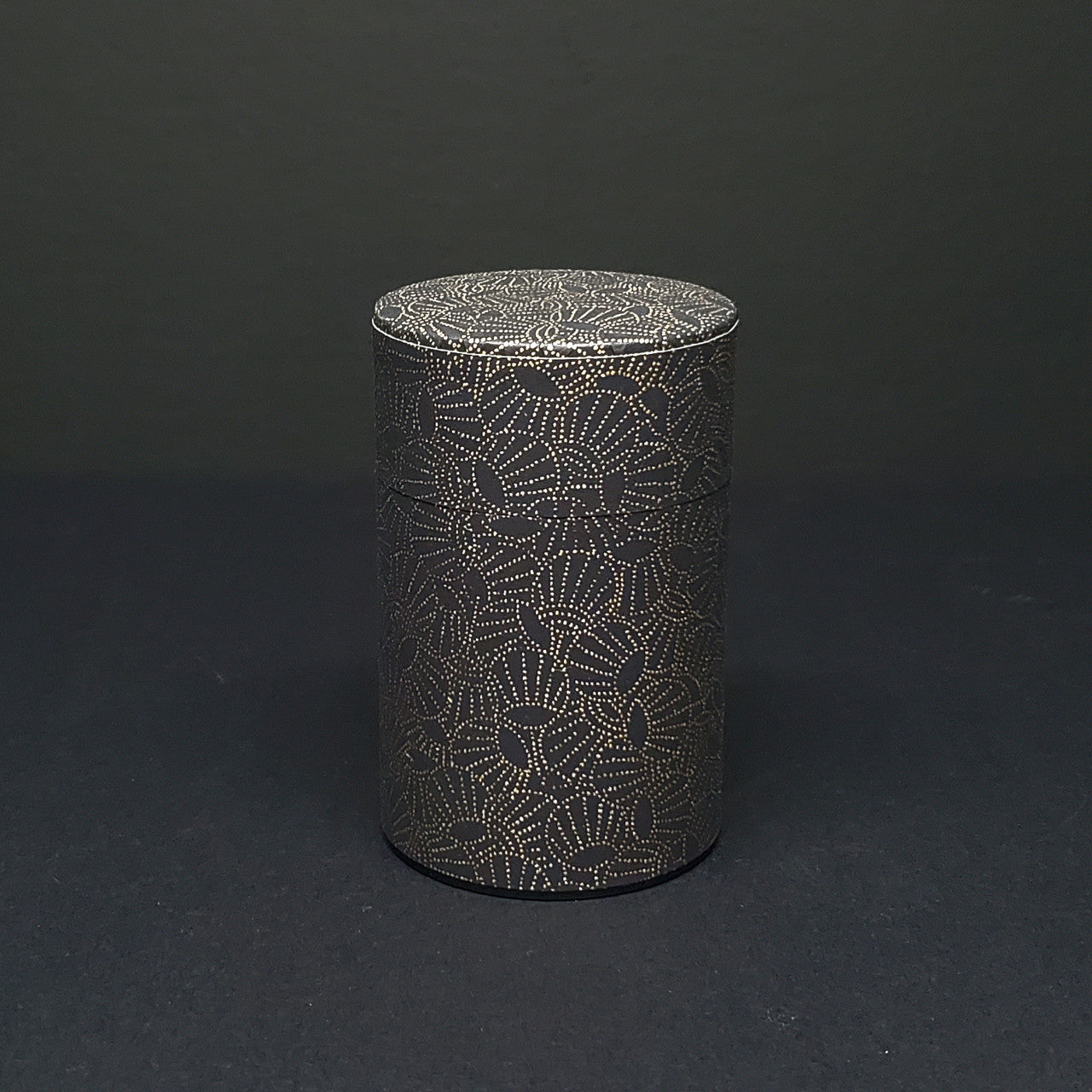 Kotodo | Black & Gold Washi Tea Canister | 100g