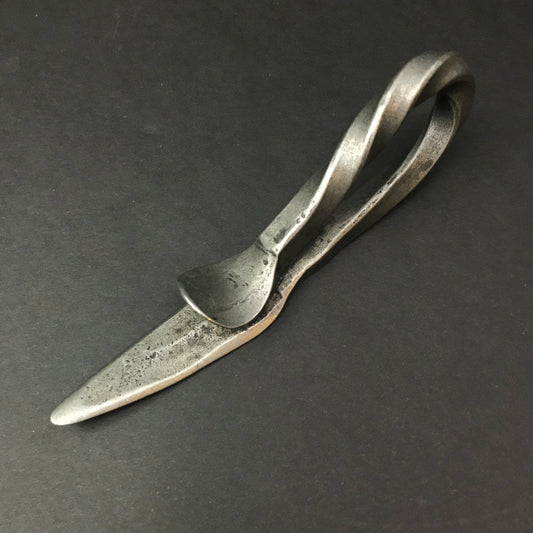 Waller Handmade | Oyster Knife | Queen Anne