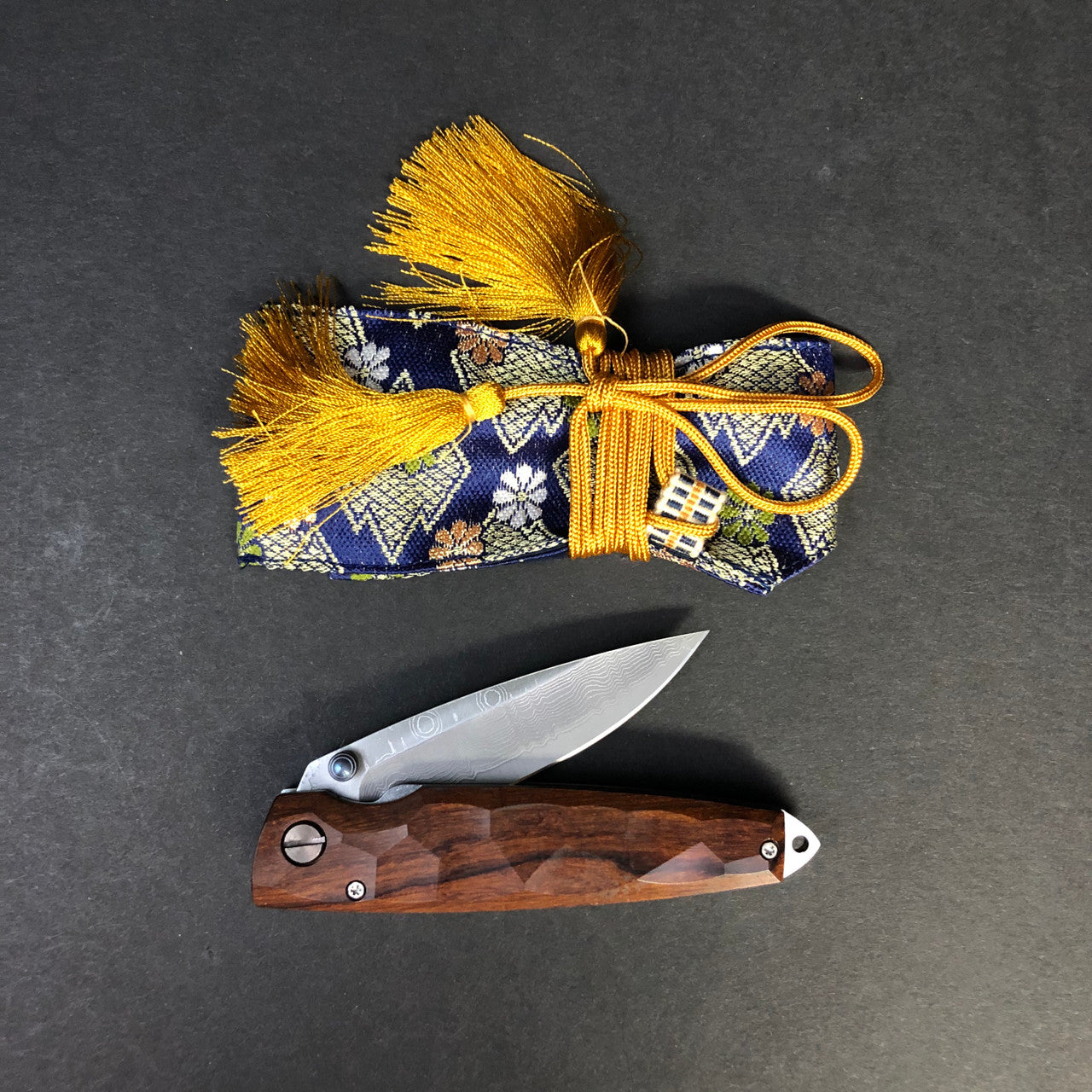MCUSTA | Shinra Emotion | Tsuchi | Ironwood