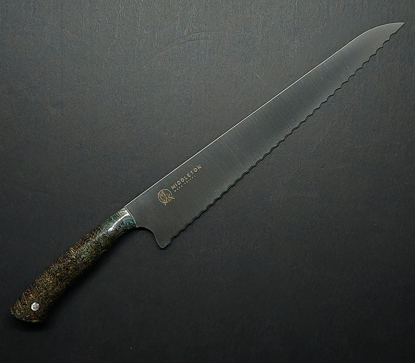 Middleton Made | 11" Bread | Dark Green