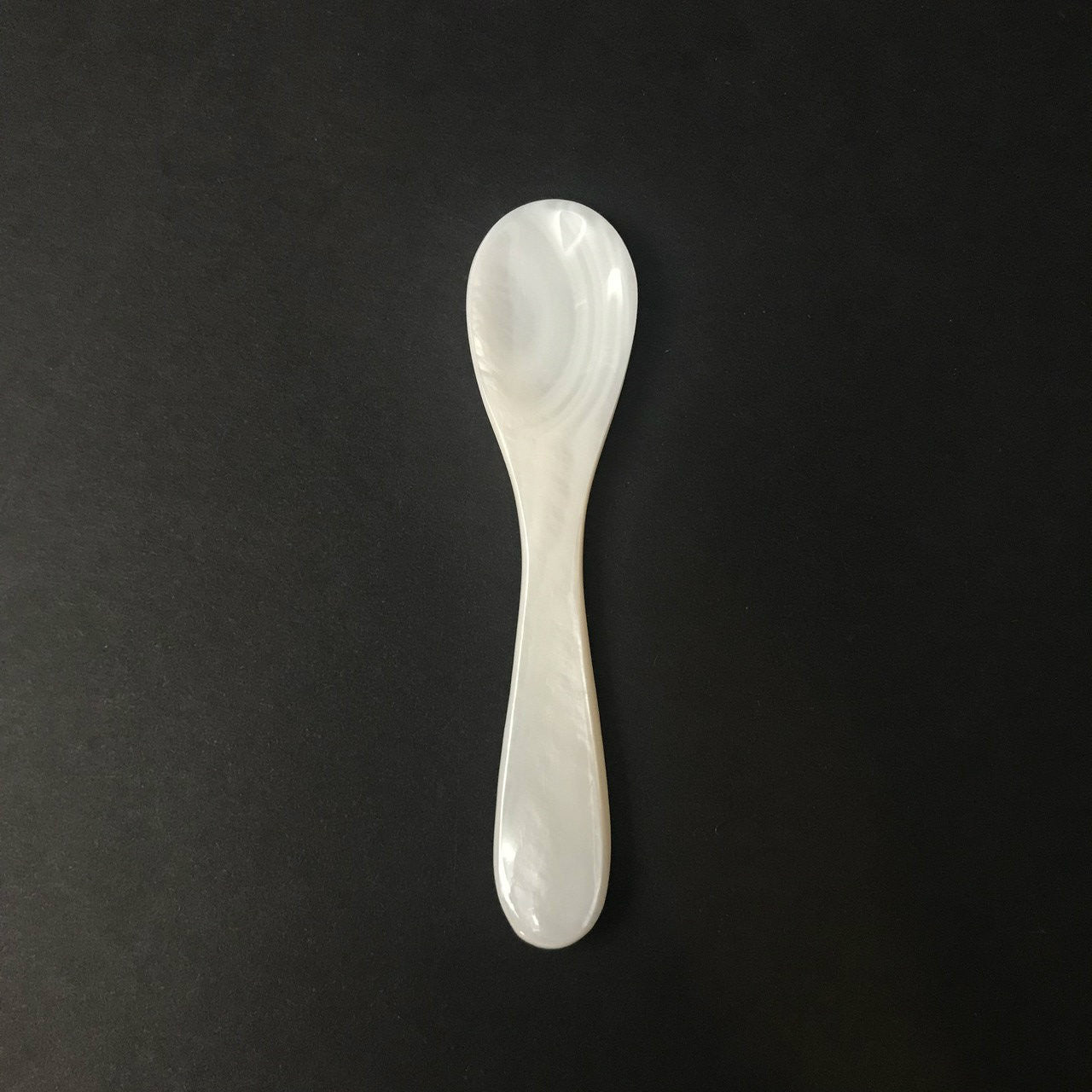 Caviar Spoons | Mother of Pearl  - Coutelier