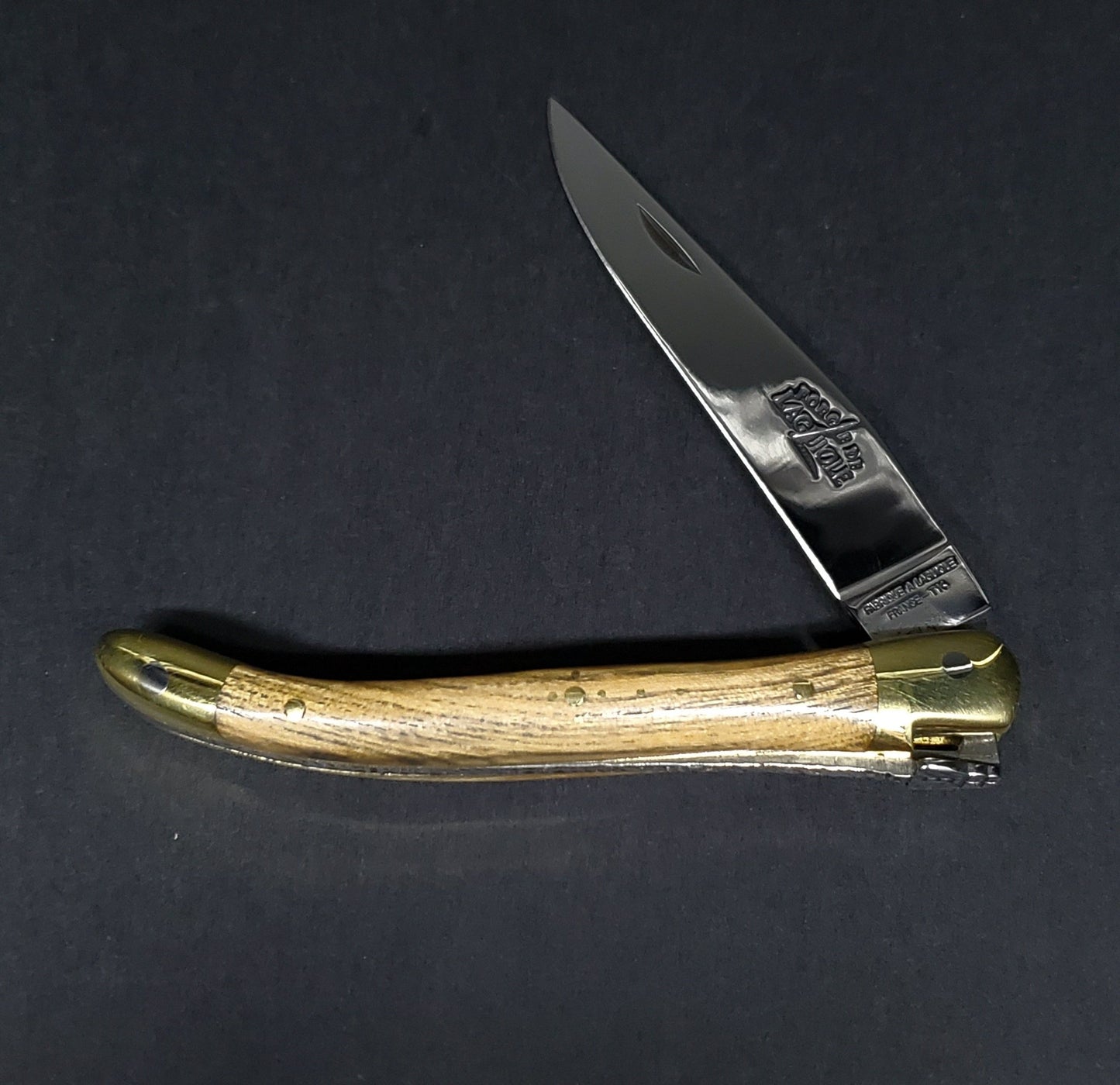 Forge de Laguiole | 9cm Pistachio | Brass - Coutelier